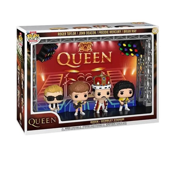 Funko Pop Queen Wembley Stadium Deluxe Vinyl Moment - collectors piece - Picture 2 of 8